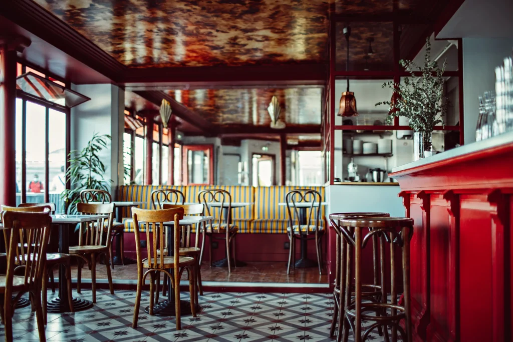 Dining room at Café Les Deux Gares neo-bistro in Paris 10th arrondissement